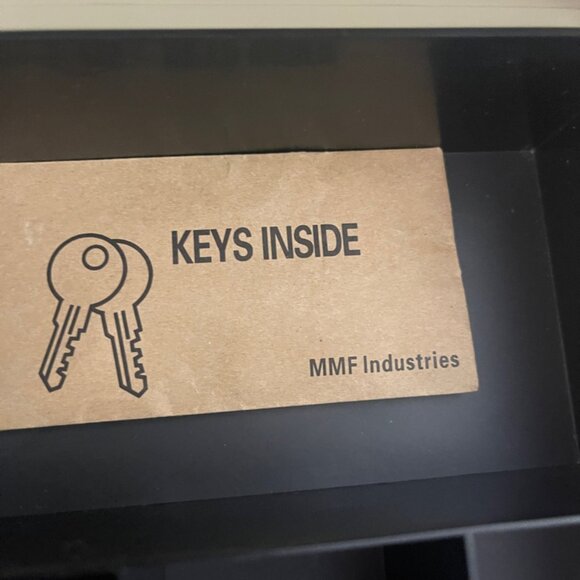 MMF Industries Metal/steel Locking Cash Box 7 Compartment Tray Plus Key - Picture 4 of 12